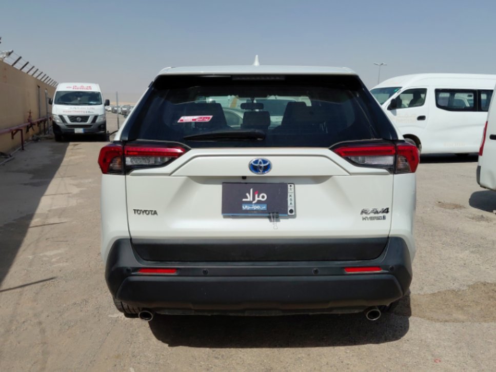 Toyota RAV4  2022 image