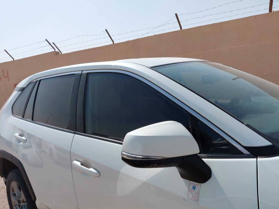 Toyota RAV4  2022 image