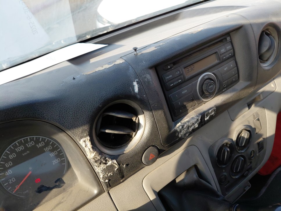 Nissan Urvan  2020 image