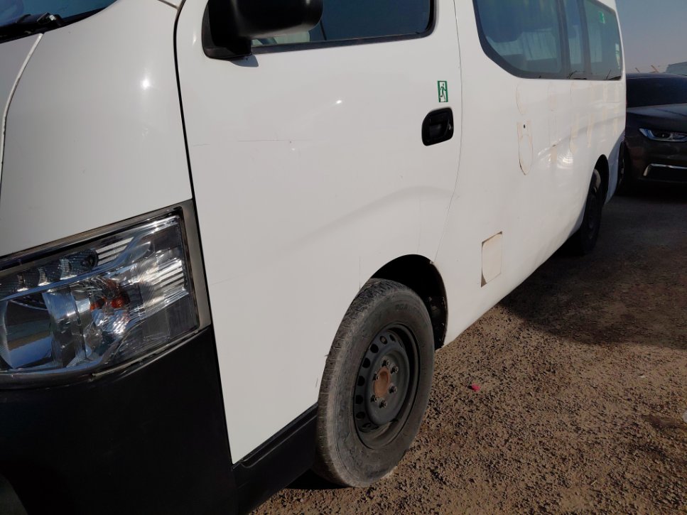 Nissan Urvan  2020 image