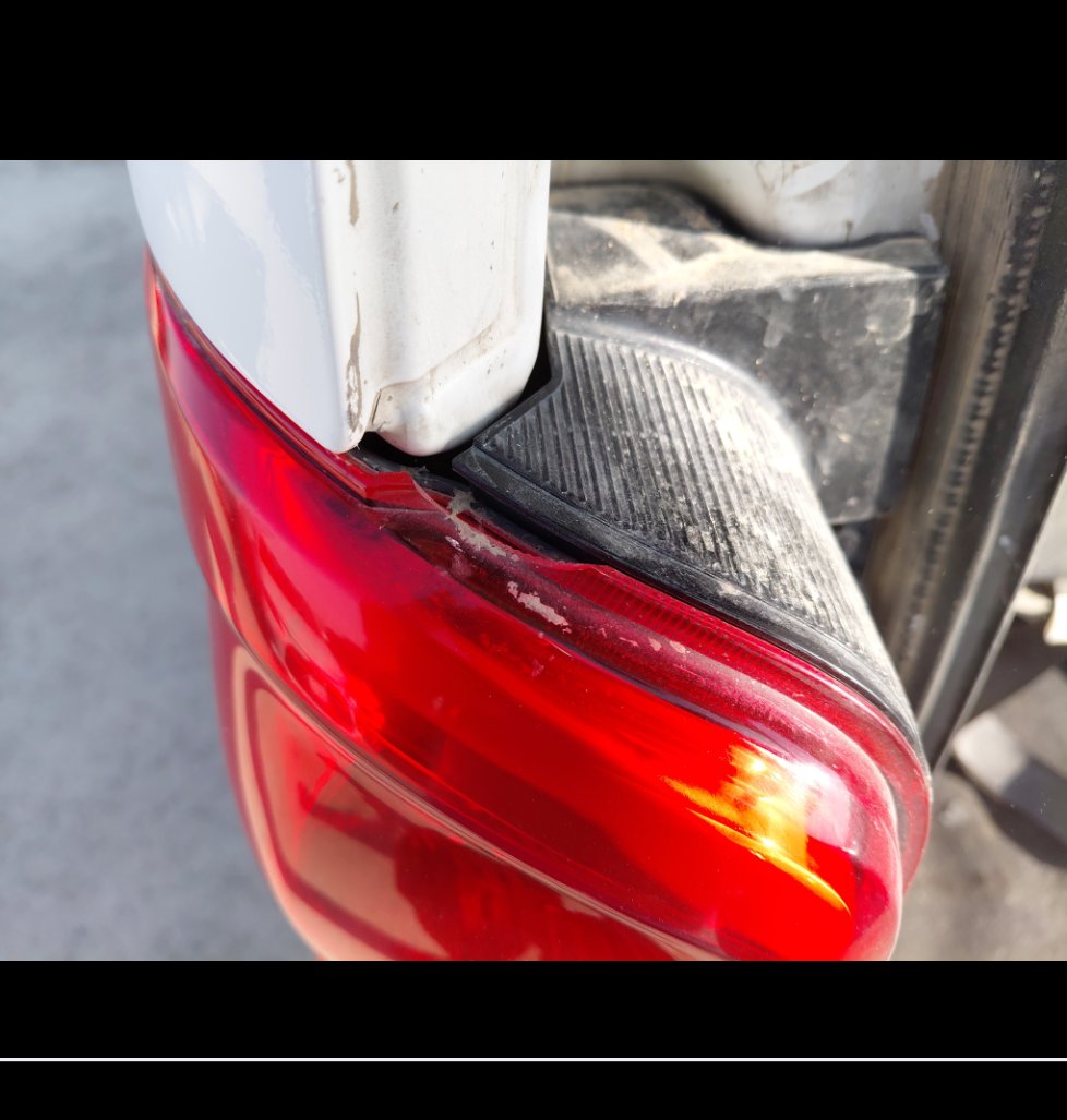 Nissan Urvan  2020 image