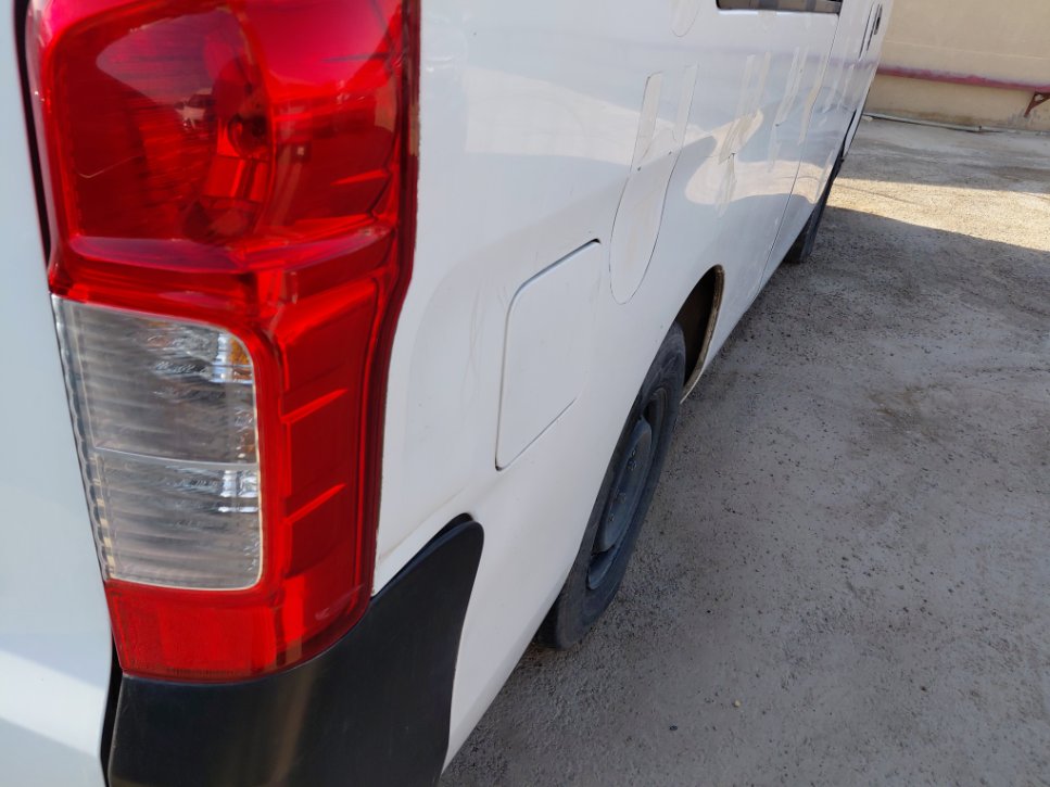 Nissan Urvan  2020 image