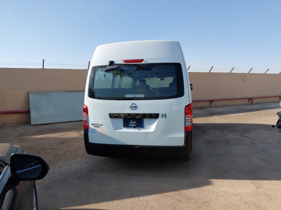 Nissan Urvan  2020 image