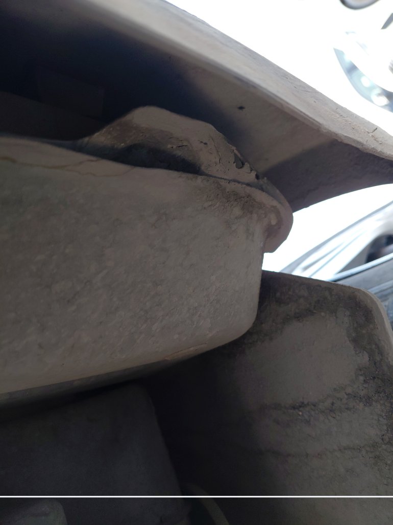 Nissan Urvan  2020 image