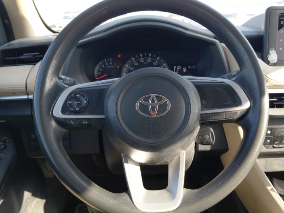 تويوتا يارس  2023 image