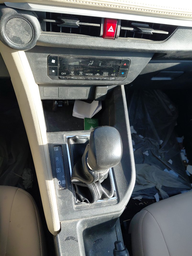 تويوتا يارس  2023 image