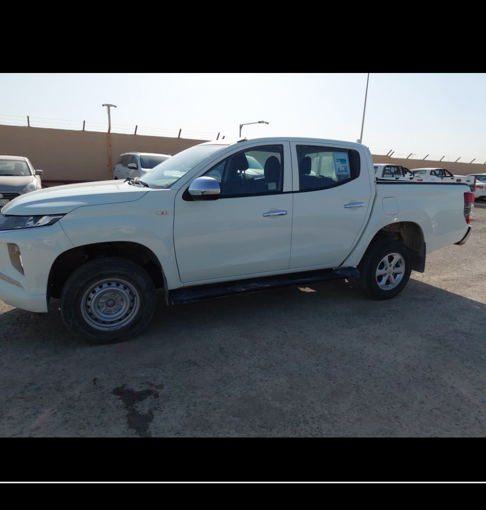 ميتسوبيشي L200 4x4 2023 image