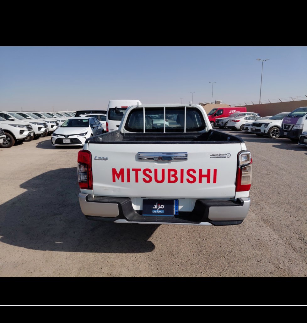 ميتسوبيشي L200 4x4 2023 image