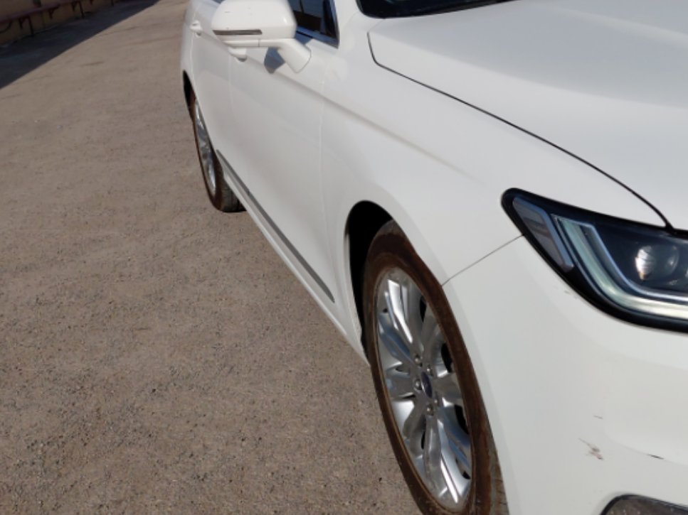 Ford Taurus  2022 image