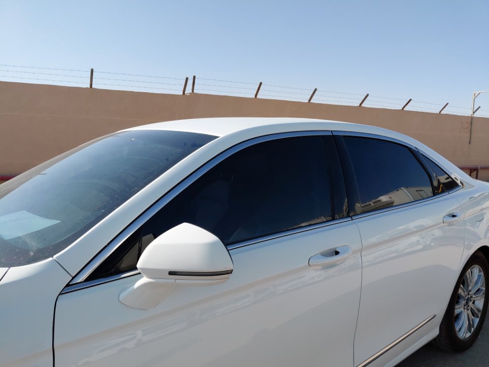 Ford Taurus  2022 image