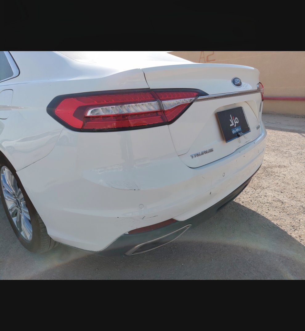 Ford Taurus  2022 image