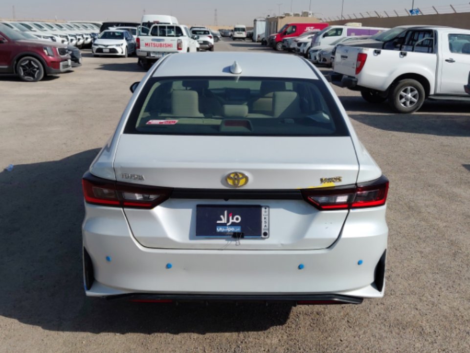 تويوتا يارس  2023 image