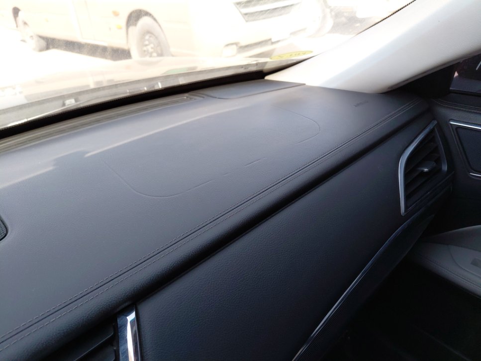 Ford Taurus  2022 image