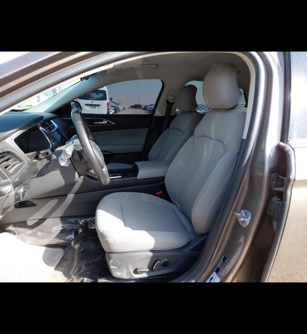 Ford Taurus  2022 image