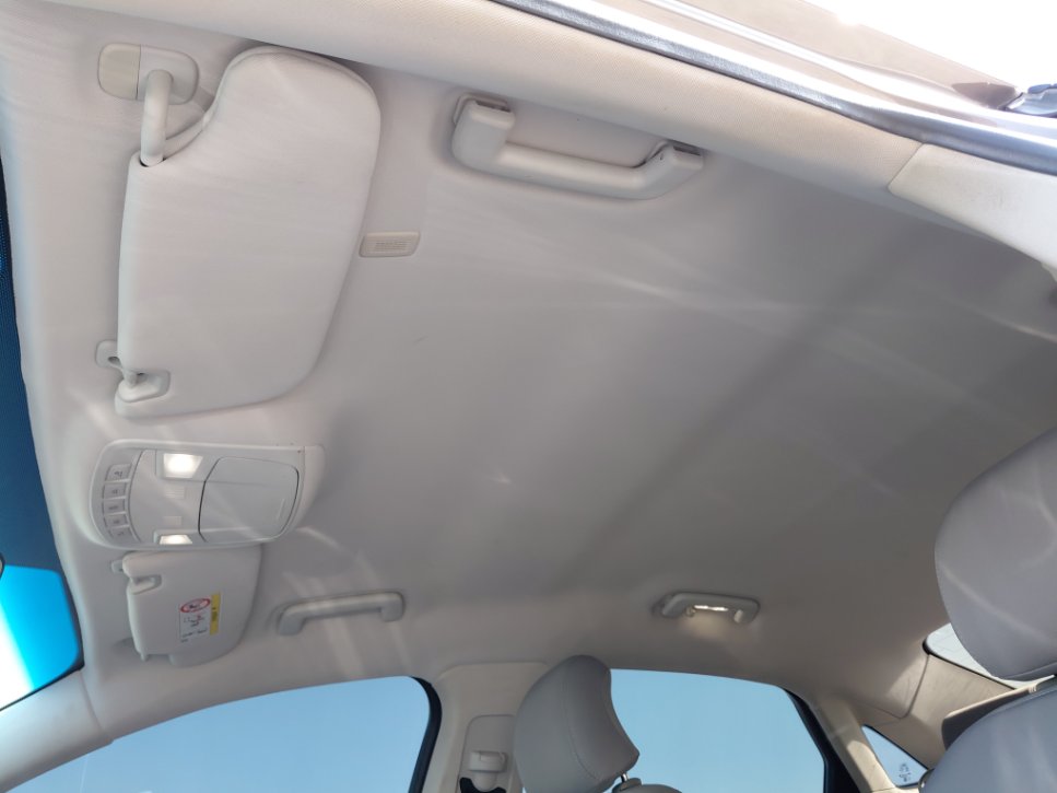 Ford Taurus  2022 image