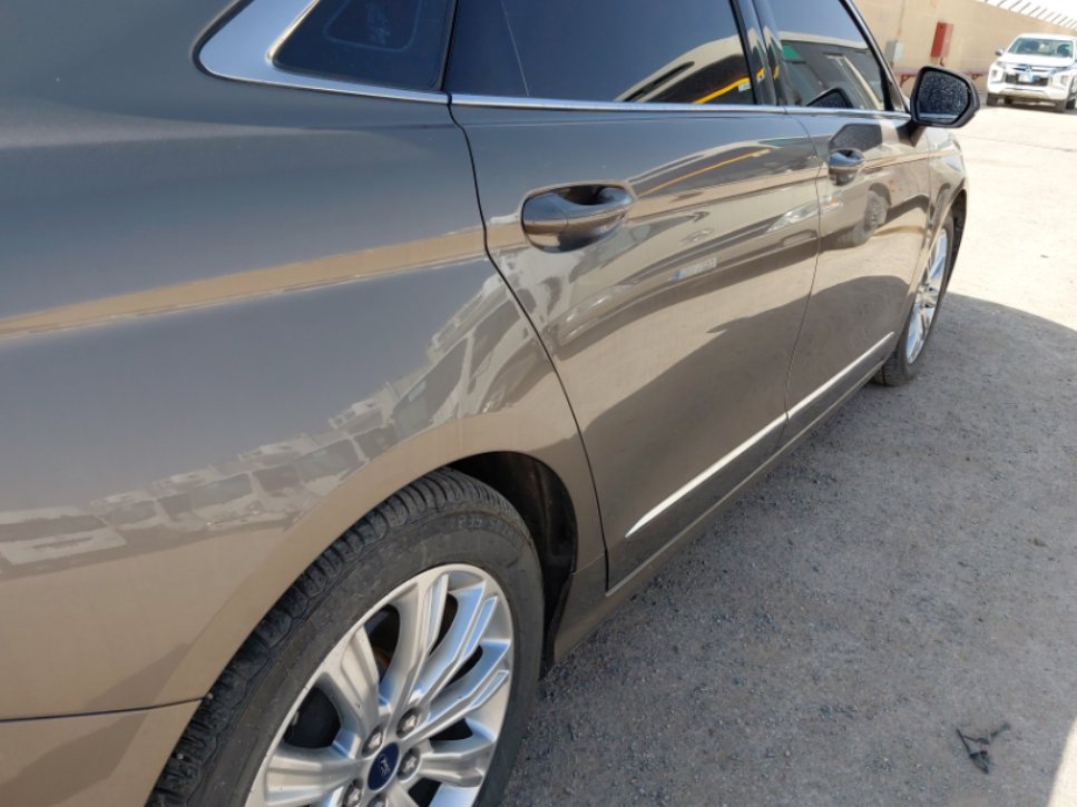 Ford Taurus  2022 image