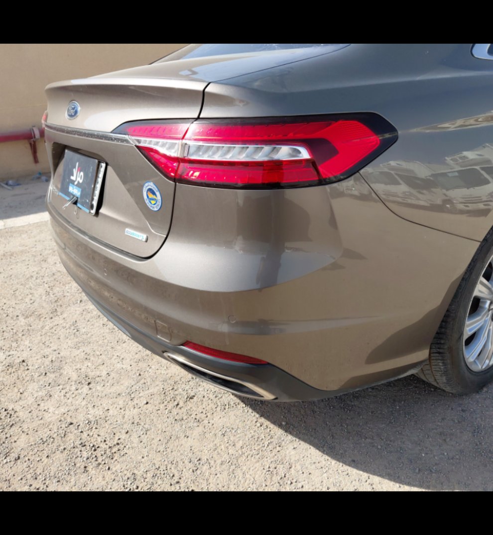 Ford Taurus  2022 image