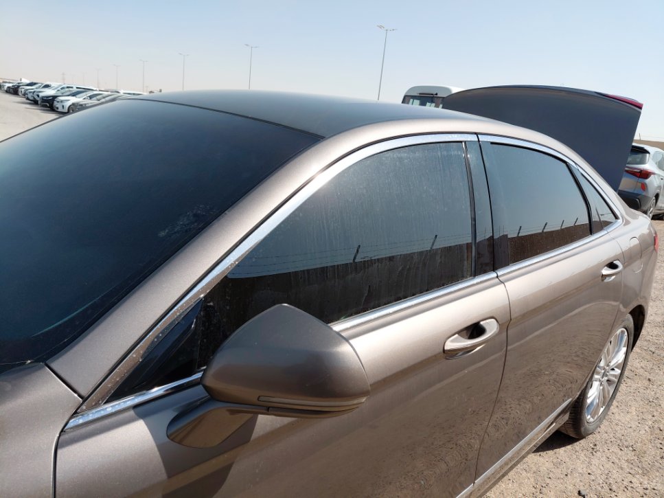 Ford Taurus  2022 image