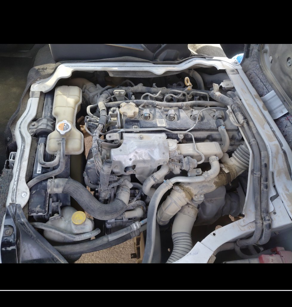 Nissan Urvan  2020 image