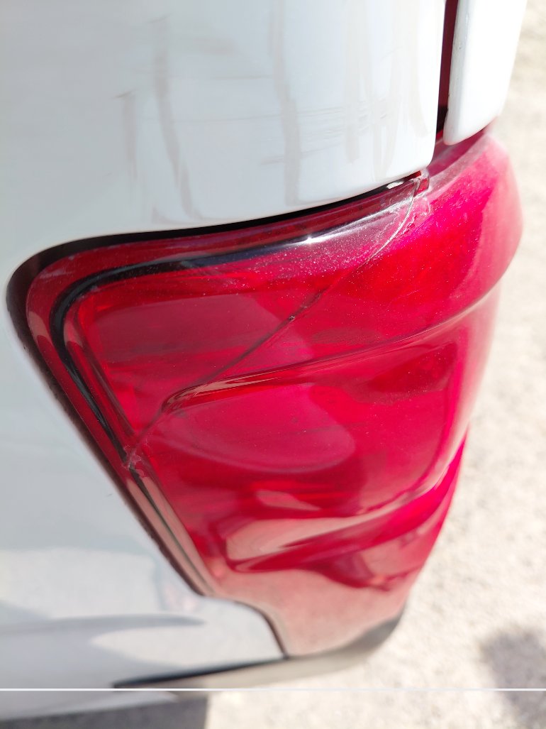 Nissan Urvan  2020 image