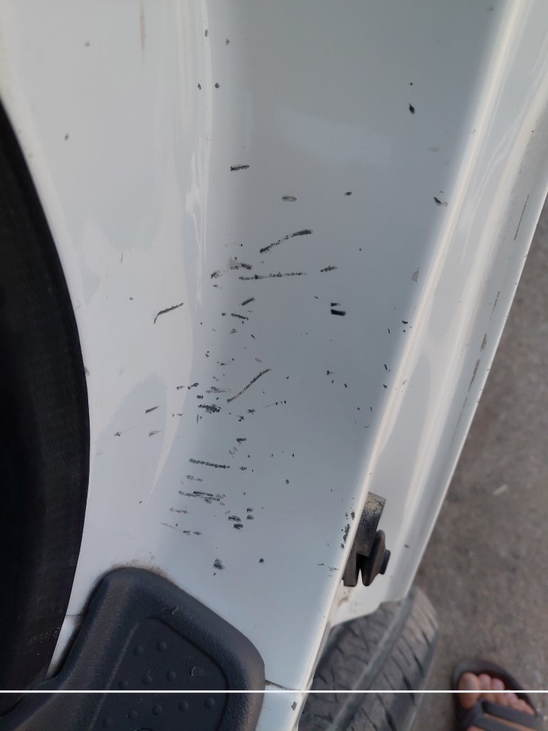 Nissan Urvan  2020 image