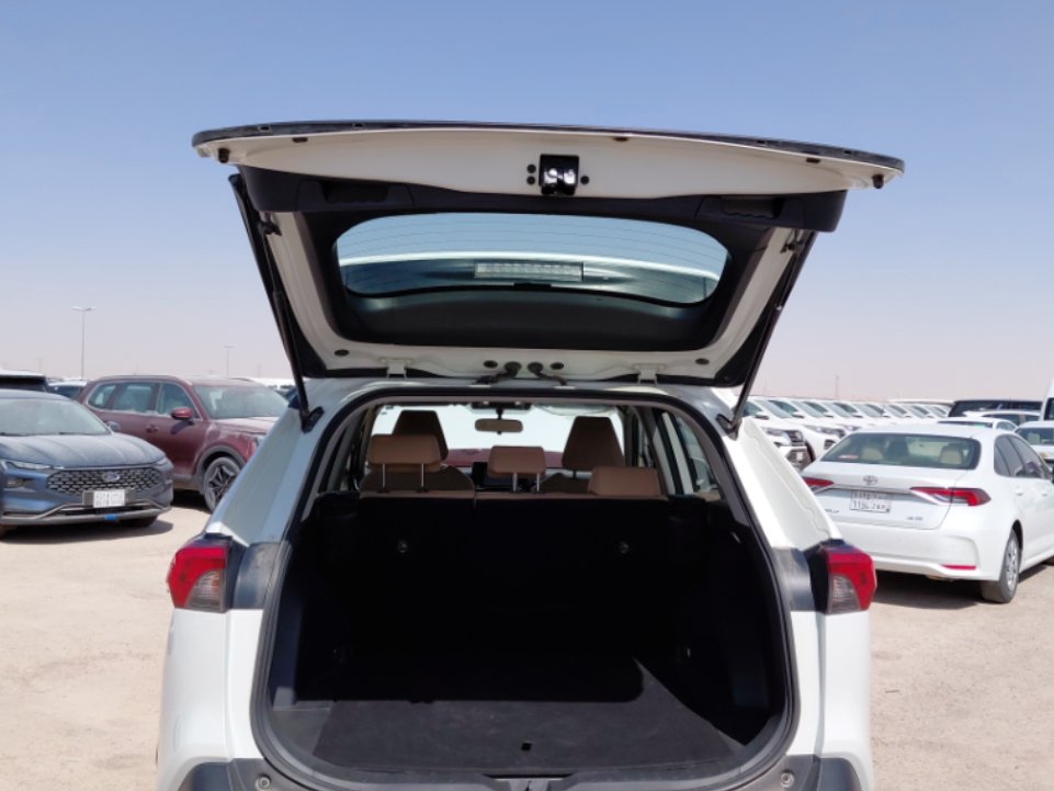 تويوتا راف فور  2022 image