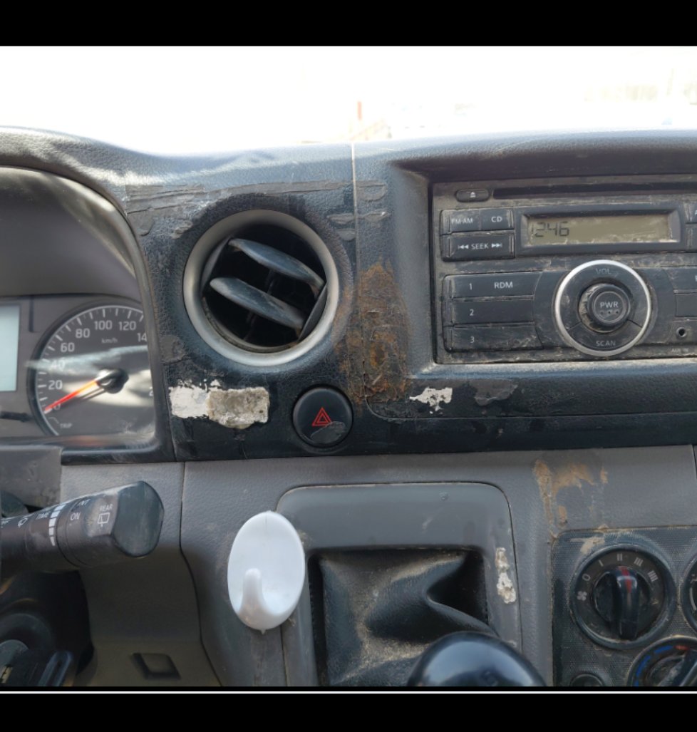 Nissan Urvan  2020 image