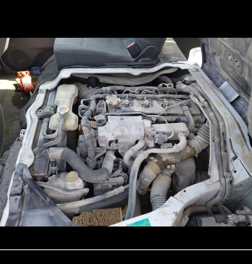 Nissan Urvan  2020 image