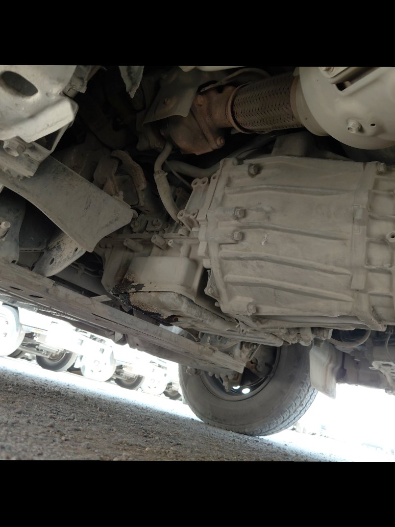 Nissan Urvan  2020 image