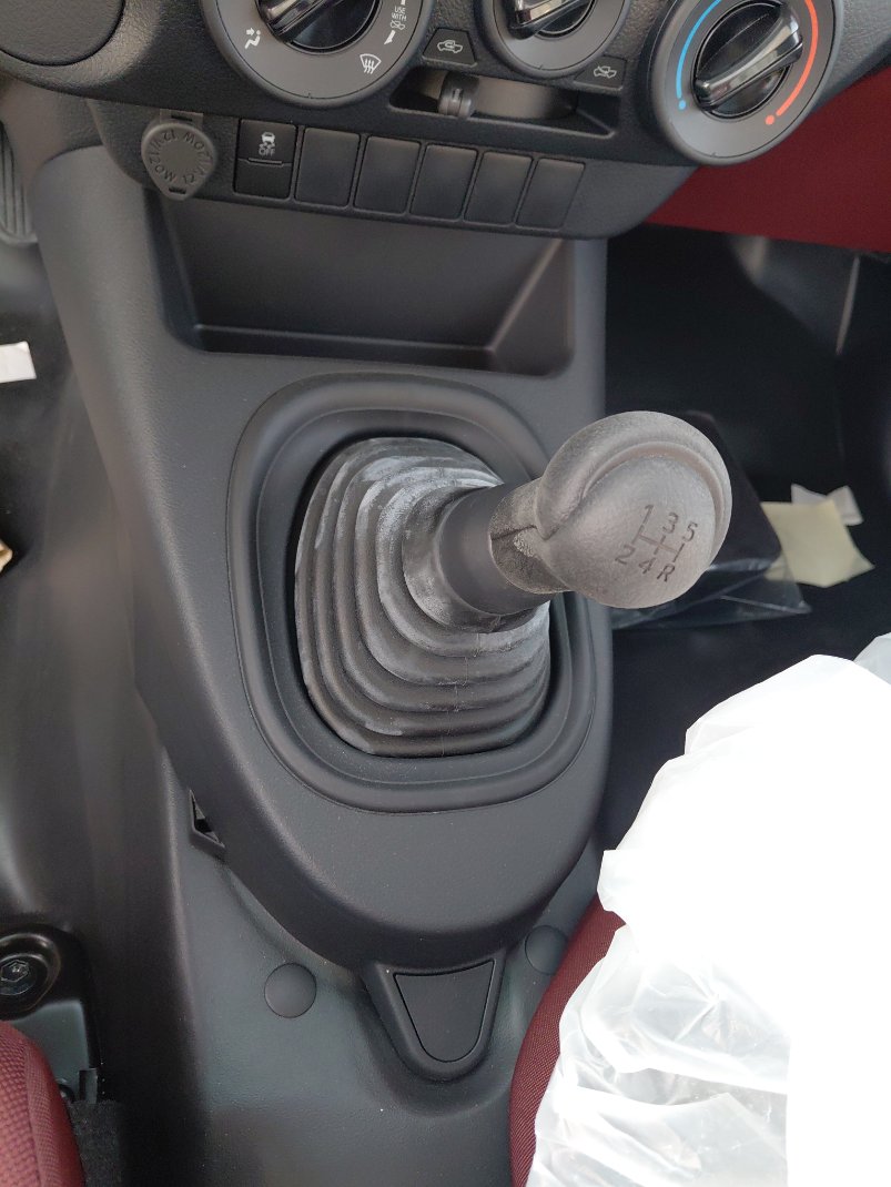 تويوتا هايلكس GLX 4x2 2023 image