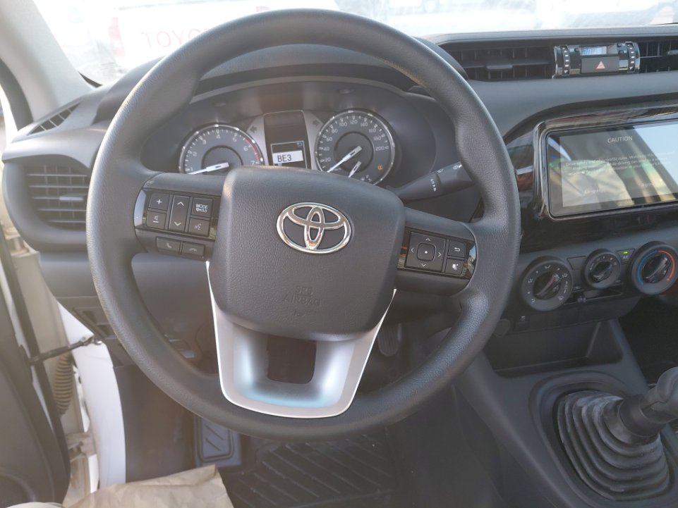 تويوتا هايلكس GLX 4x2 2023 image