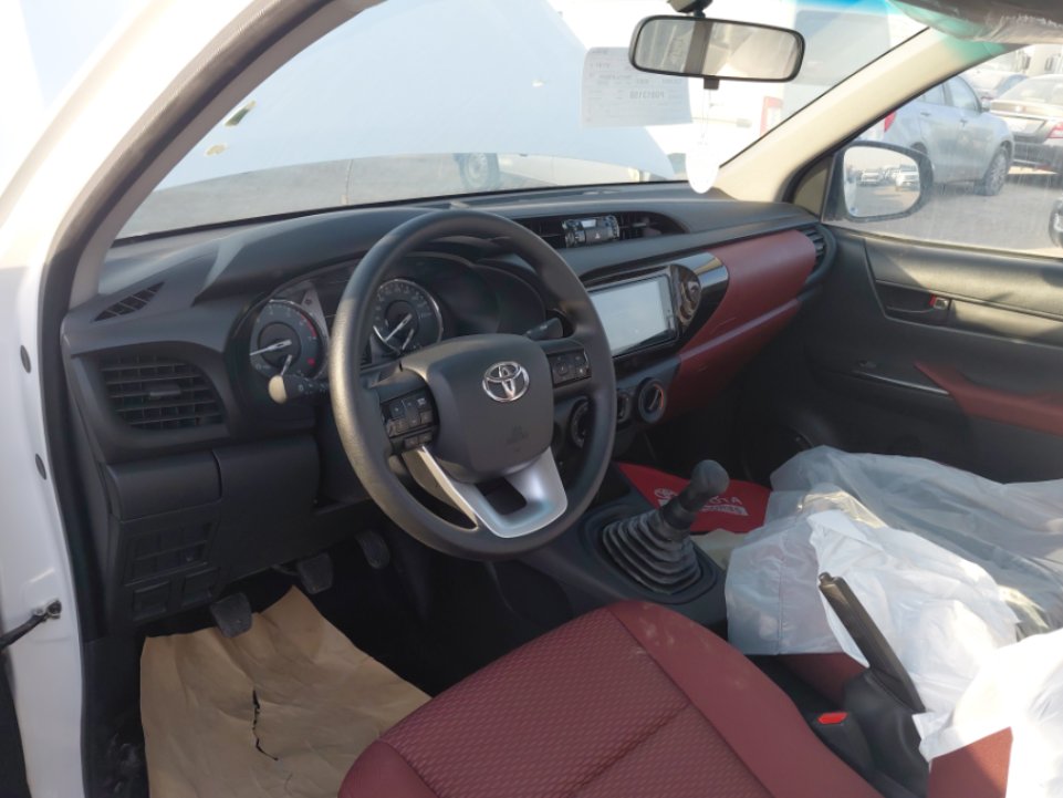 تويوتا هايلكس GLX 4x2 2023 image