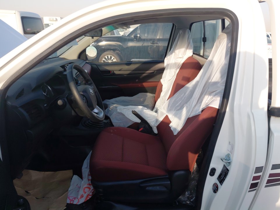 تويوتا هايلكس GLX 4x2 2023 image