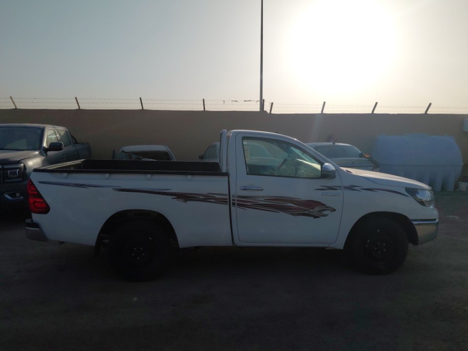 تويوتا هايلكس GLX 4x2 2023 image