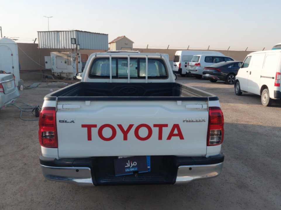 تويوتا هايلكس GLX 4x2 2023 image