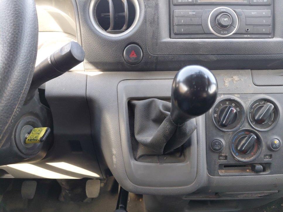 Nissan Urvan  2020 image