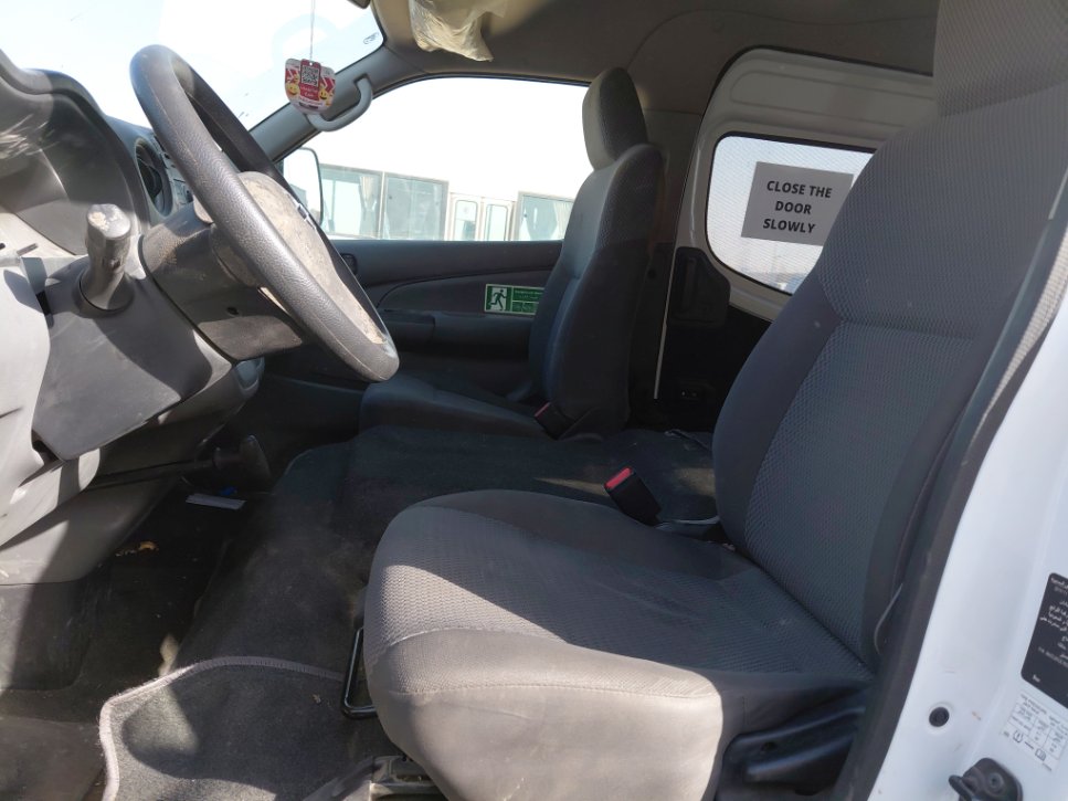 Nissan Urvan  2020 image