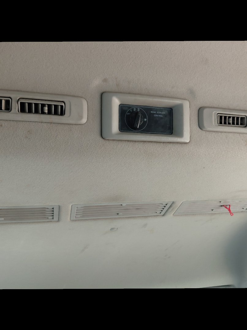 Nissan Urvan  2020 image