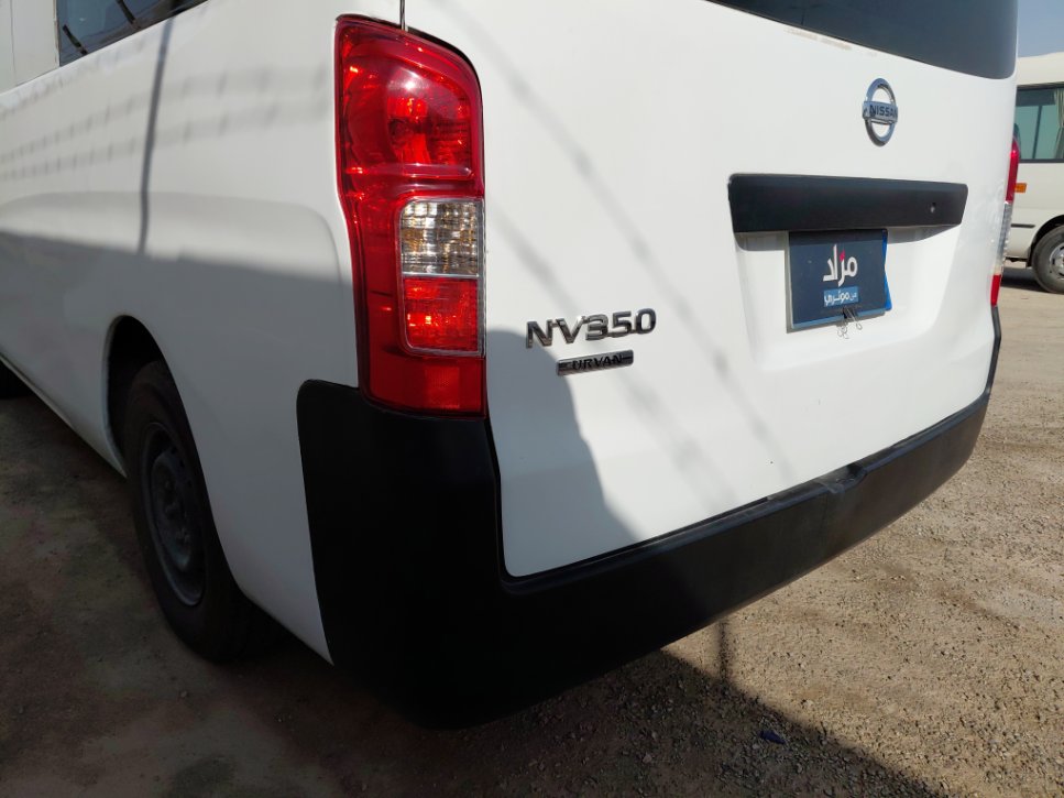 Nissan Urvan  2020 image