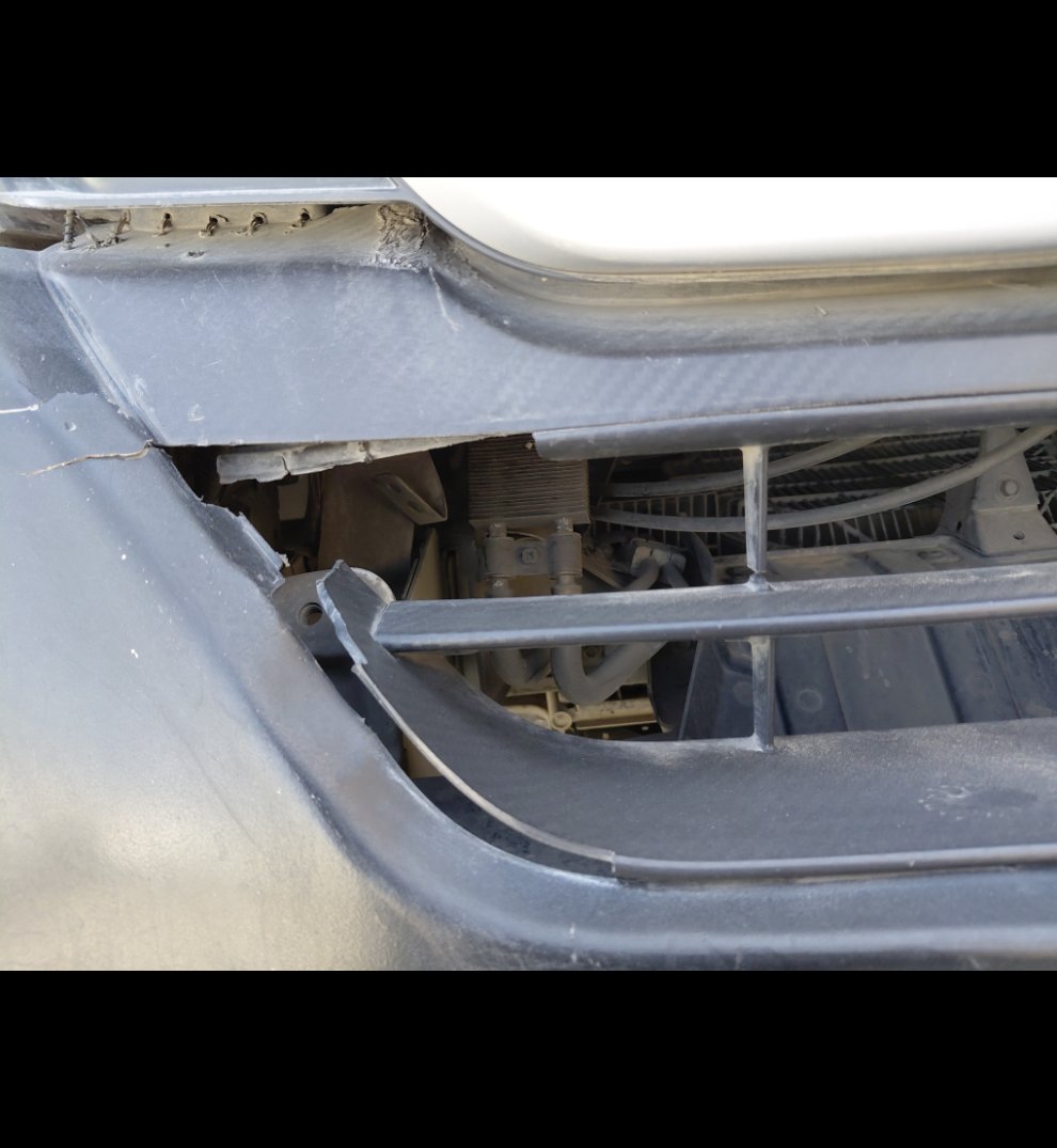 Nissan Urvan  2020 image