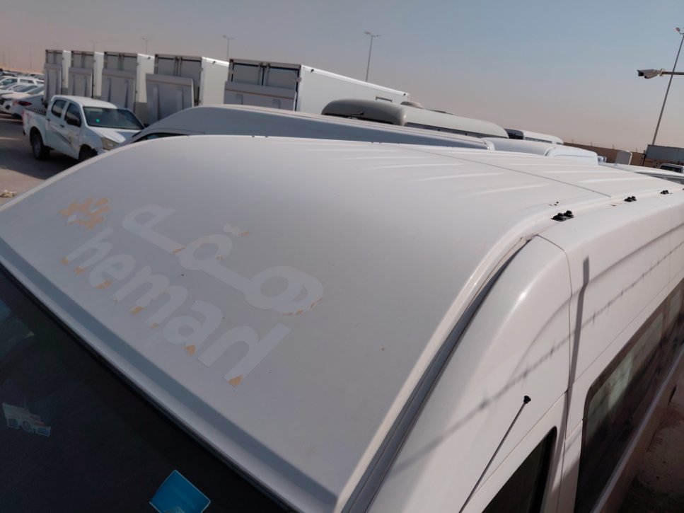 Nissan Urvan  2020 image