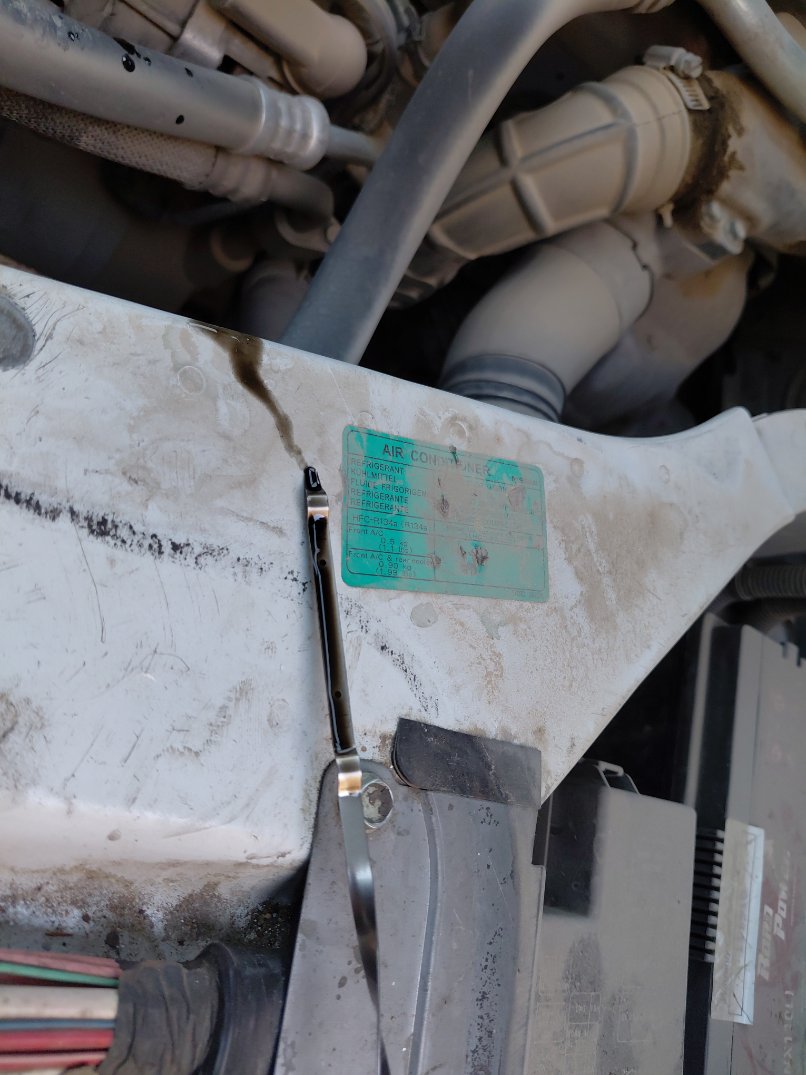 Nissan Urvan  2020 image