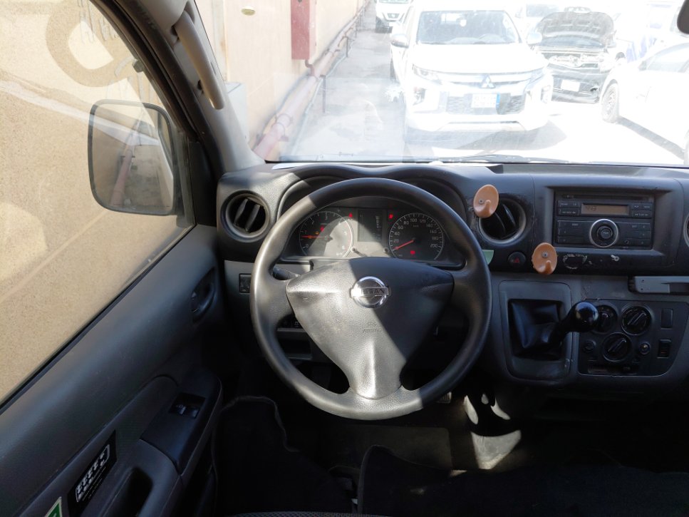 Nissan Urvan  2020 image