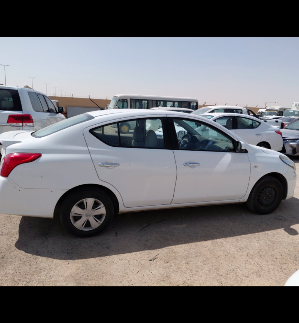 Nissan Sunny  2019 image