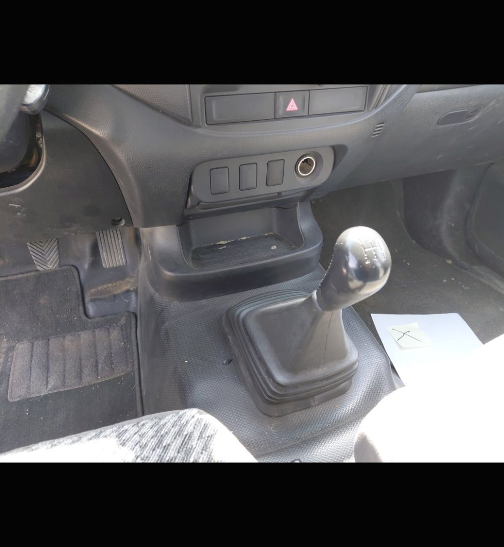 ميتسوبيشي L200  2022 image