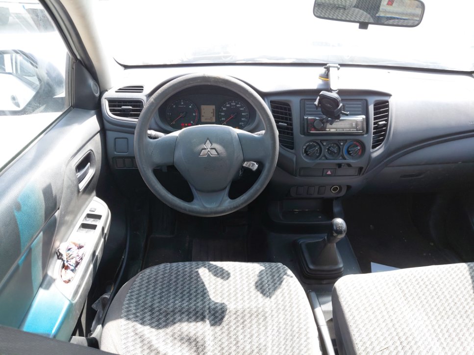 ميتسوبيشي L200  2022 image