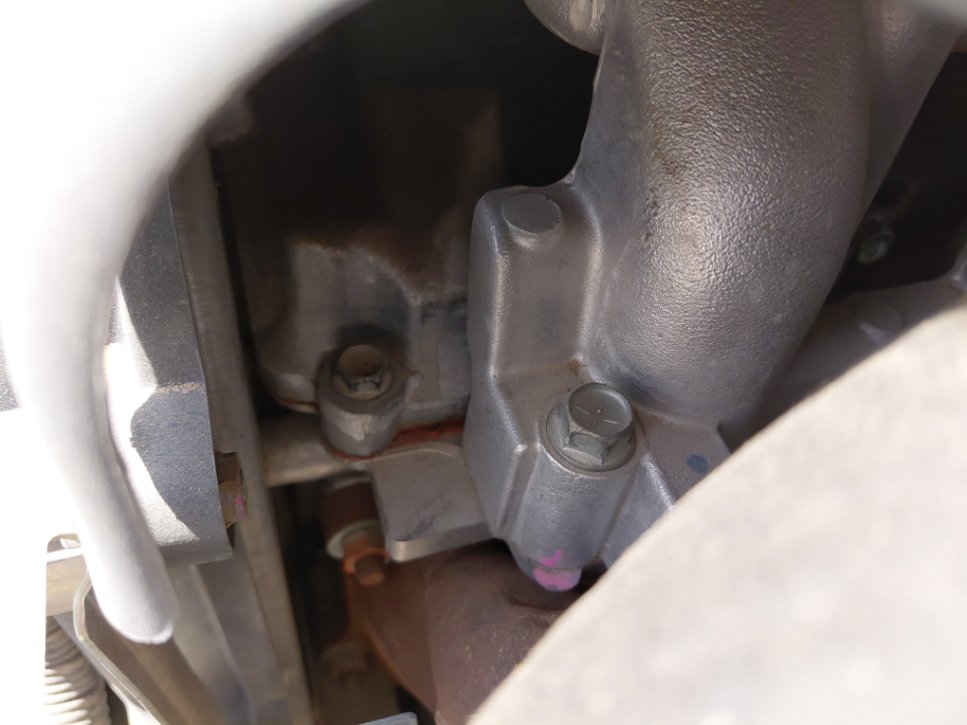 ميتسوبيشي L200  2022 image