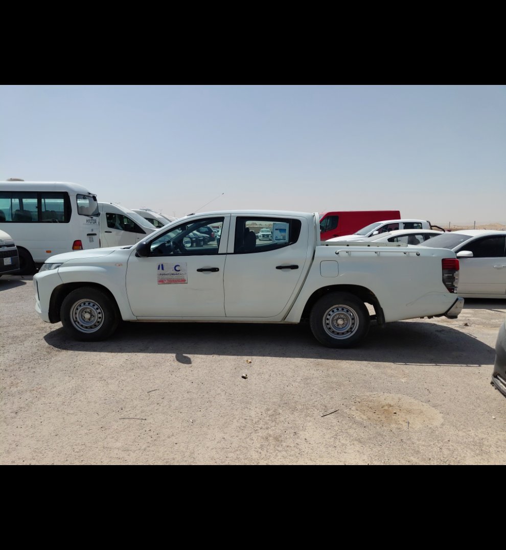 ميتسوبيشي L200  2022 image