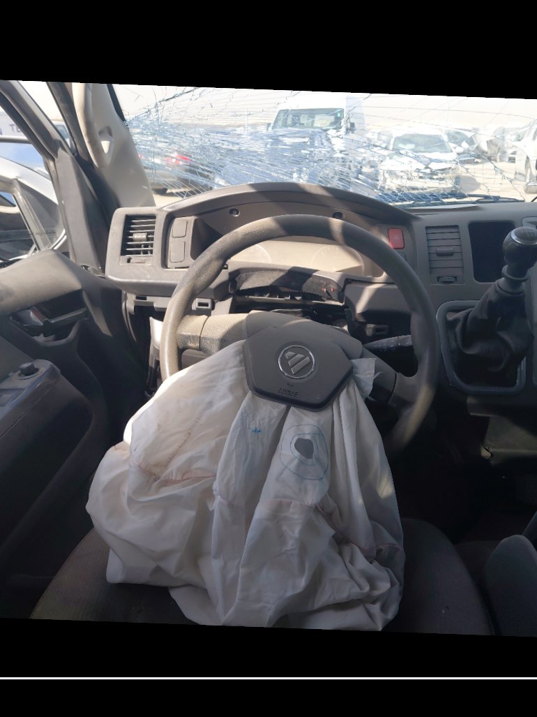 فتون سبورتر السيارة تالف - اسقاط لوحات 2023 image