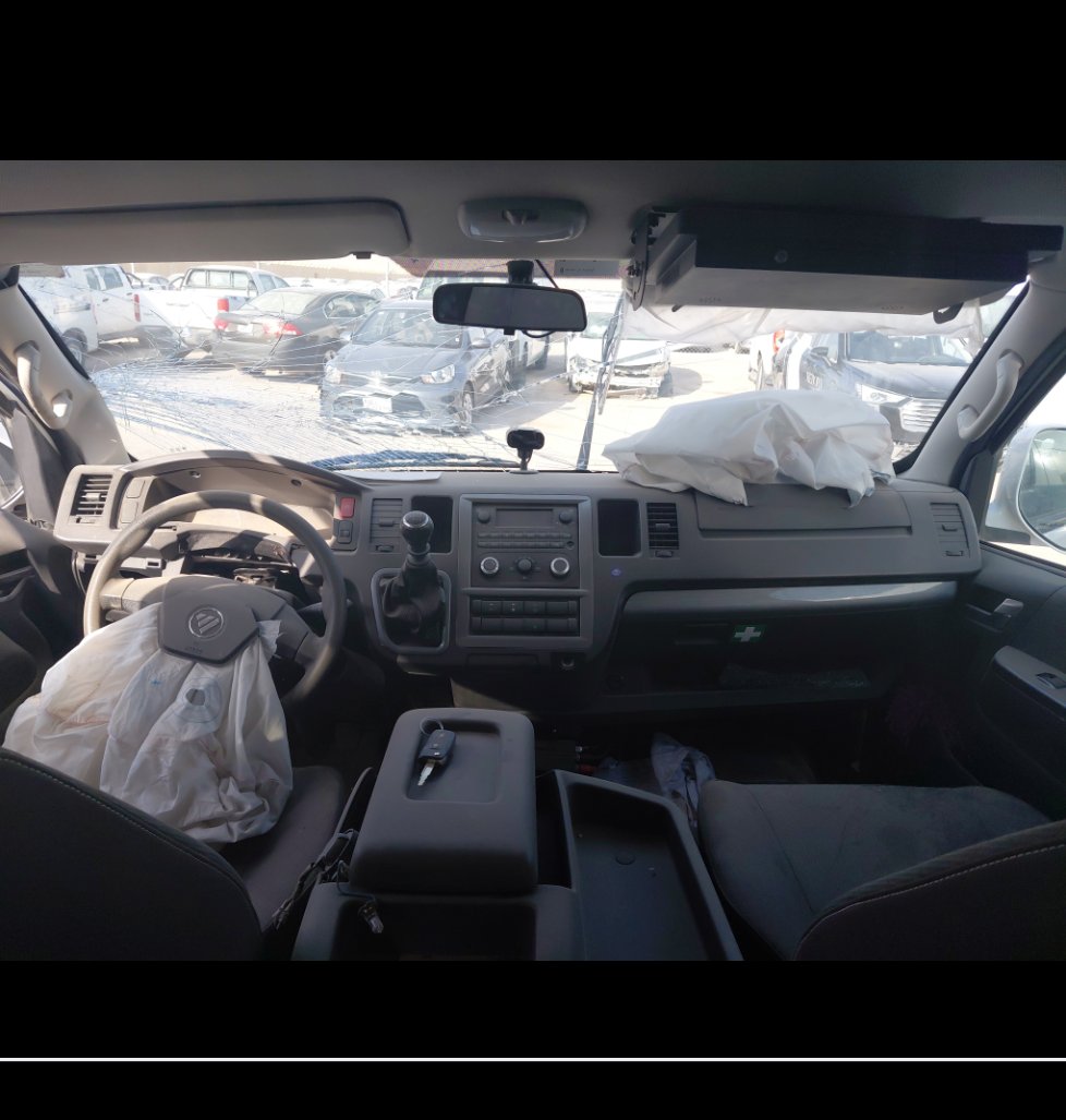 فتون سبورتر السيارة تالف - اسقاط لوحات 2023 image